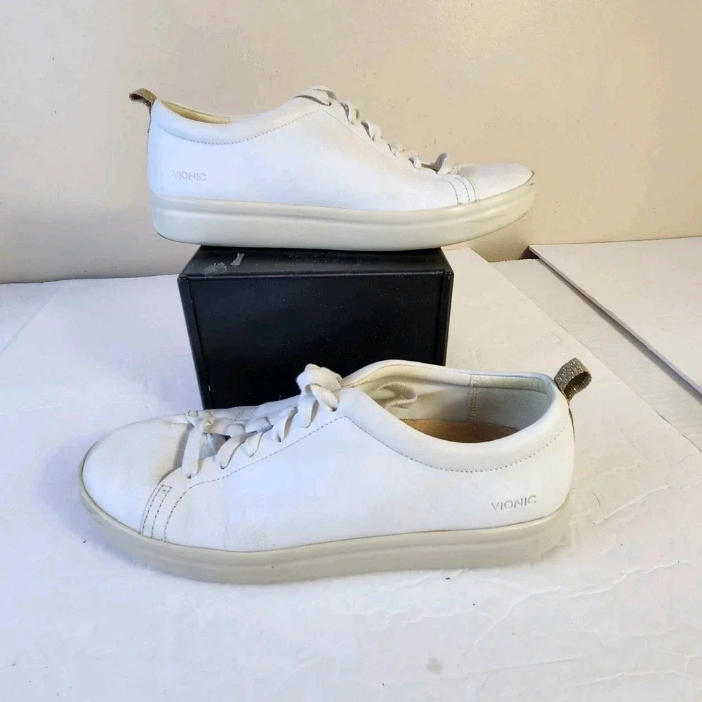Vionic womens leather
